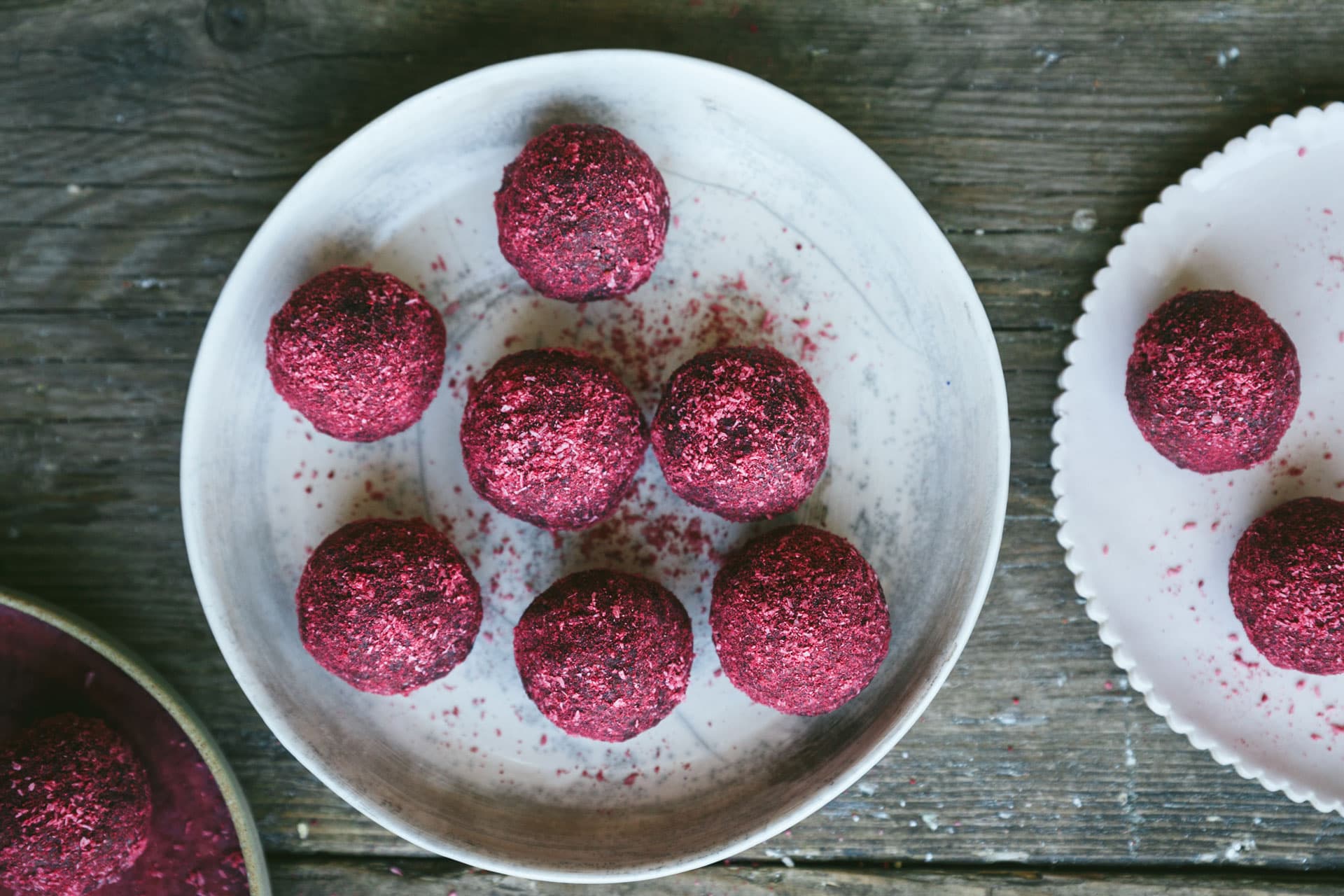 Golden Balls hero background image